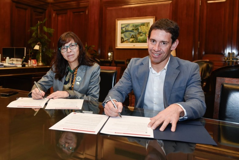 Lee más sobre el artículo San Juan firmó acuerdos por $ 6 mil millones para créditos