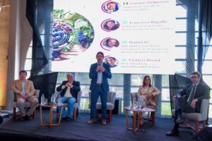 Lee más sobre el artículo Referentes del sector vitivinícola participaron del Seminario Internacional patrocinado por la OIV