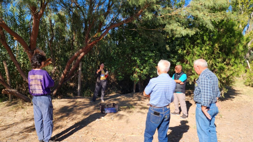 En este momento estás viendo Se fortalece el acompañamiento y trabajo en campo con productores vitivinícolas